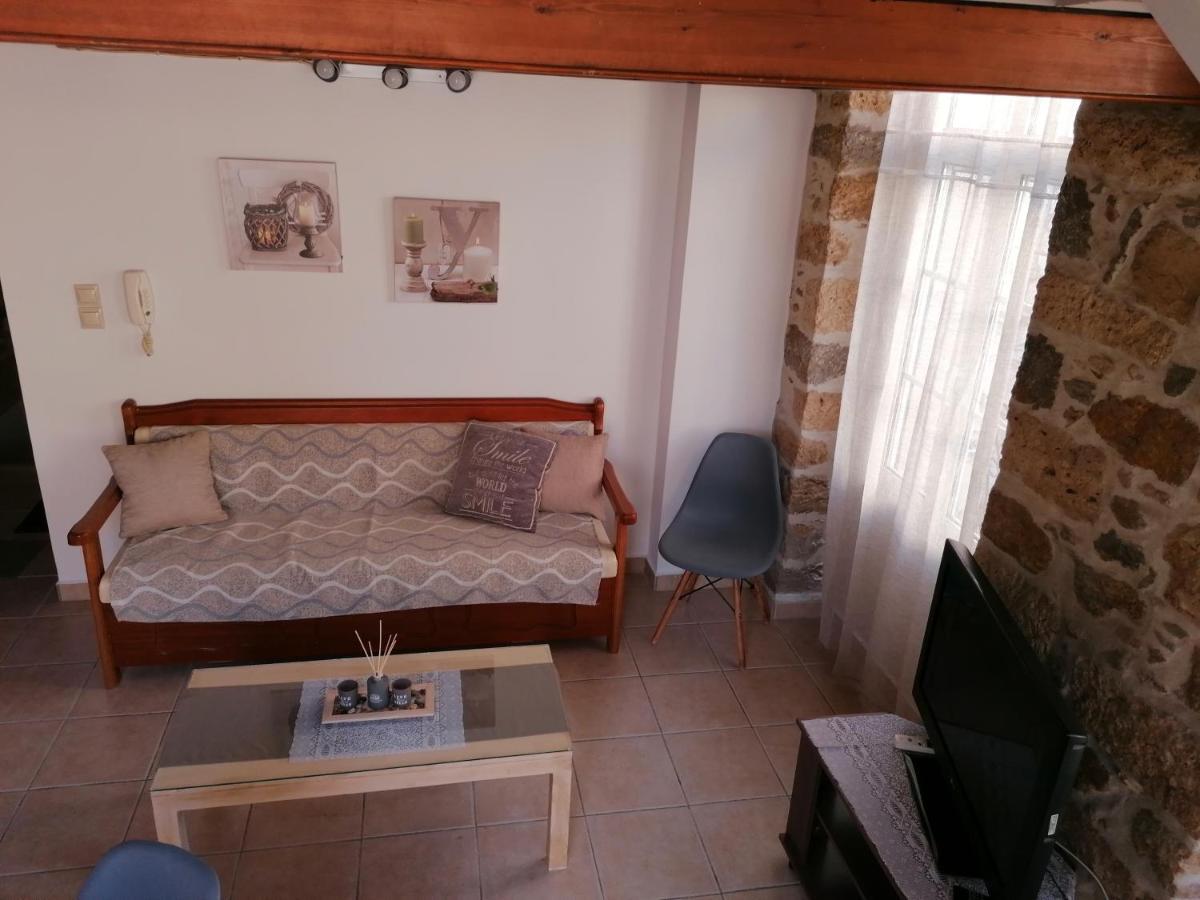 Kálymnos Theos Apartments מראה חיצוני תמונה