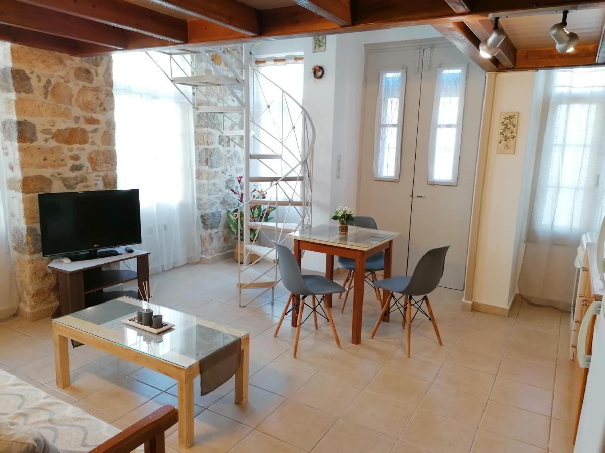 Kálymnos Theos Apartments מראה חיצוני תמונה